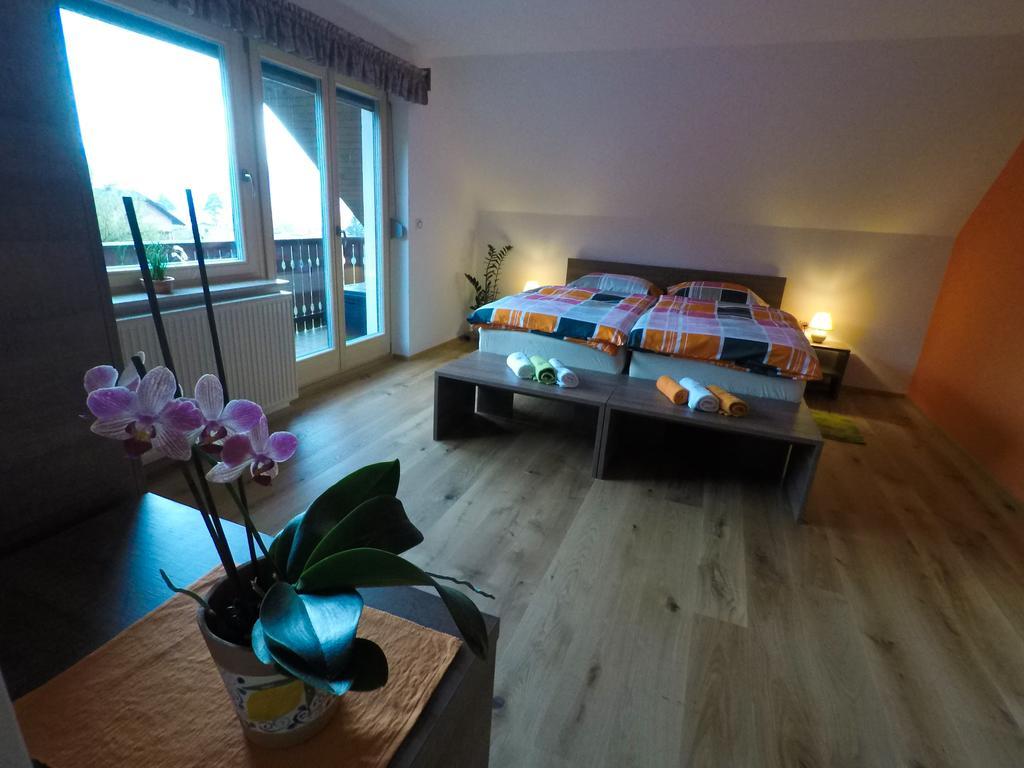 Lakeview Apartment Maja Near Bled Breznica Luaran gambar