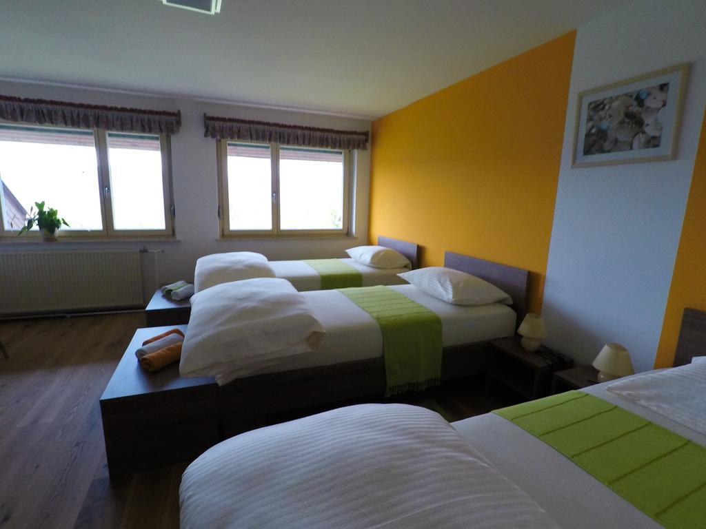 Lakeview Apartment Maja Near Bled Breznica Luaran gambar
