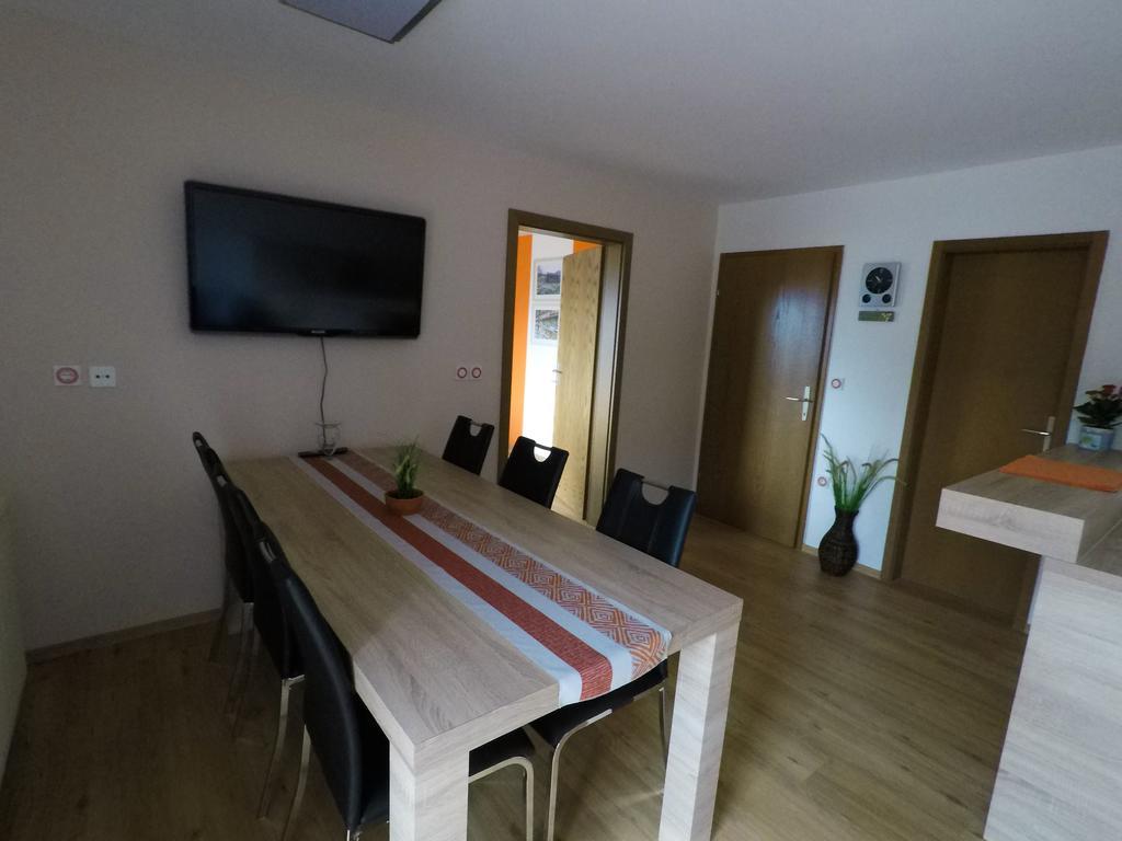 Lakeview Apartment Maja Near Bled Breznica Luaran gambar